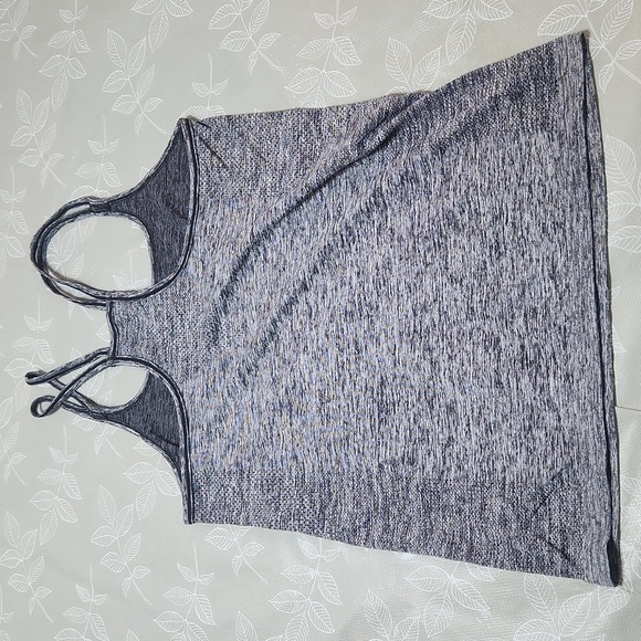 New Balance Activewear Tank Top - Picture 5 of 5